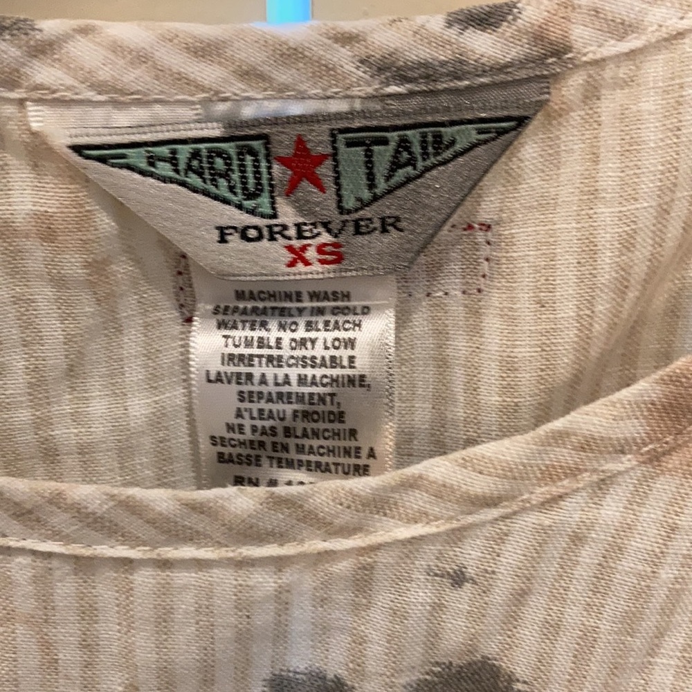 Linen tank - Picture 2 of 3